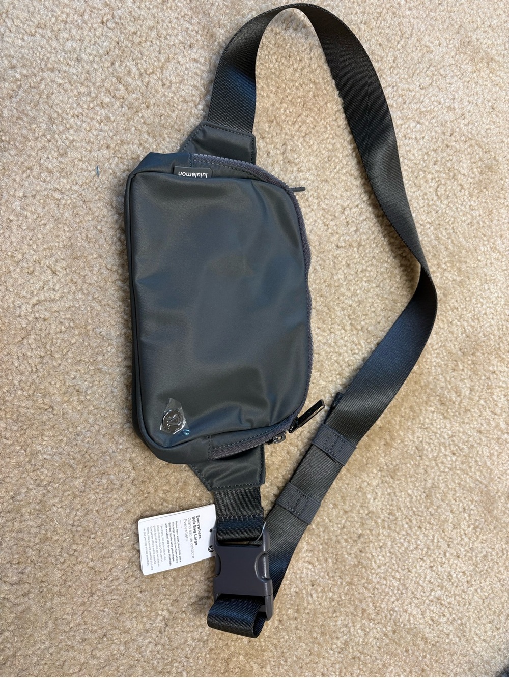 lululemon Everywhere Belt Bag 2L
